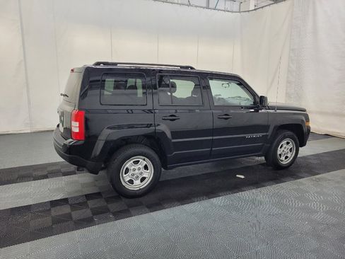 Used 2014 Jeep Patriot Sport w/ Power Value Group FWD image 10
