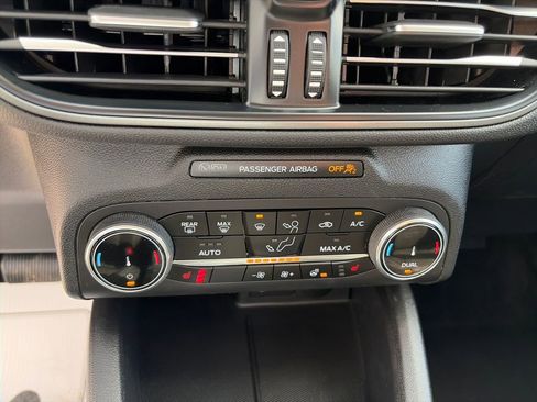 Used 2023 Ford Escape Active w/ Cold Weather Package image 22