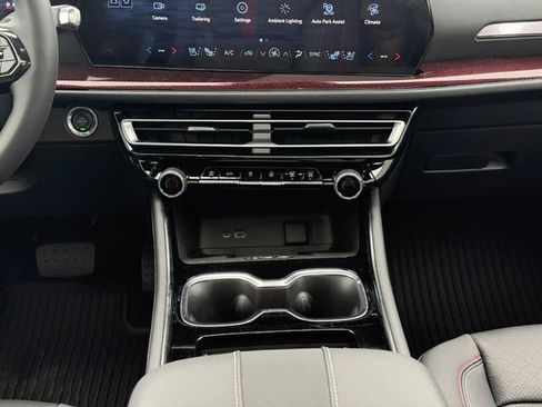 New 2026 Chevrolet Traverse RS FWD image 11
