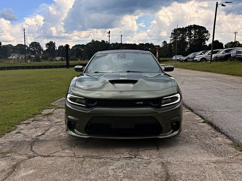 Used 2019 Dodge Charger Scat Pack w/ Daytona Edition Group RWD image 2