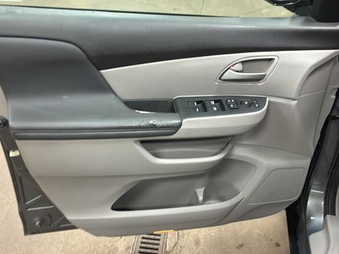 Used 2012 Honda Odyssey EX-L image 4