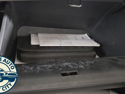 Used 2018 Honda HR-V EX image 19