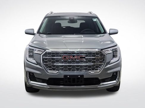 Used 2023 GMC Terrain Denali AWD/4WD image 8