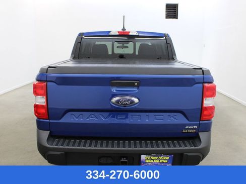 Used 2023 Ford Maverick Lariat w/ Lariat Luxury Package image 3