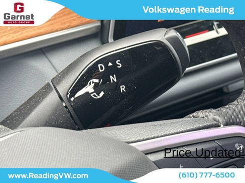 Used 2025 Volkswagen Tiguan SEL R-Line AWD/4WD image 15