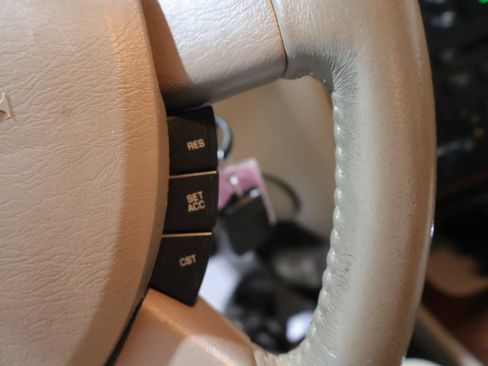 Used 2006 Ford Taurus SEL FWD image 30