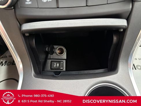 Used 2017 Toyota Camry LE FWD image 25