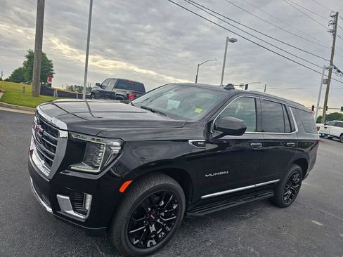 Used 2023 GMC Yukon SLT RWD image 4