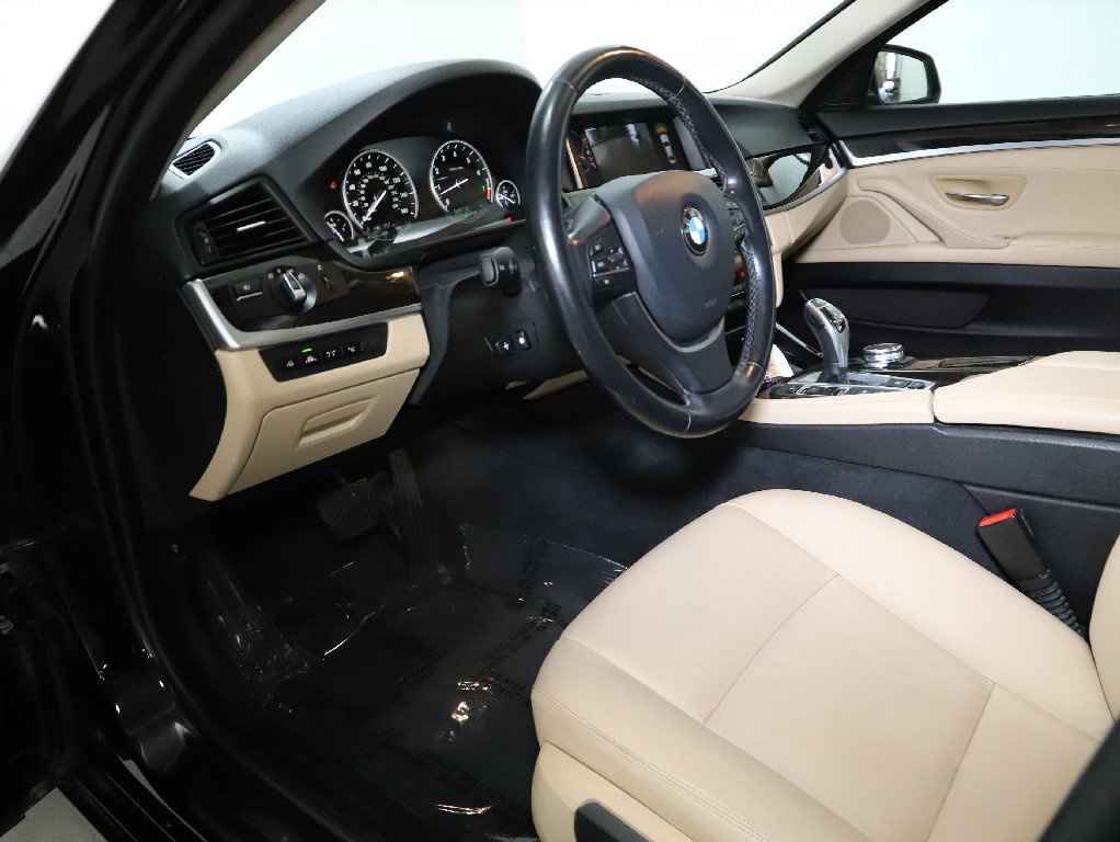 Used 2016 BMW 535i xDrive Sedan AWD/4WD image 17
