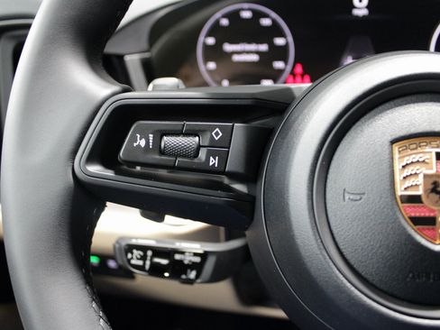 New 2026 Porsche Cayenne S image 28