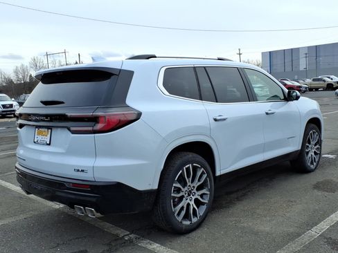 New 2026 GMC Acadia Denali Ultimate AWD/4WD image 7