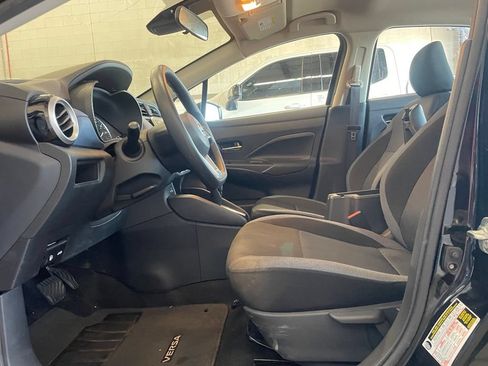 Certified 2025 Nissan Versa SV w/ Trunk Package FWD image 10