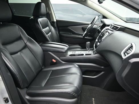 Used 2023 Nissan Murano SV image 30