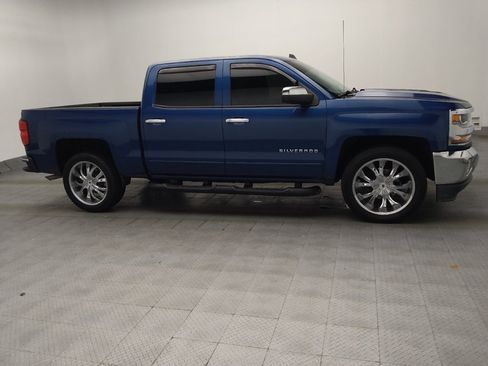 Used 2017 Chevrolet Silverado 1500 LT w/ All Star Edition RWD image 11