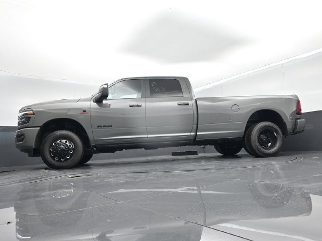 New 2026 RAM 3500 Laramie AWD/4WD image 50