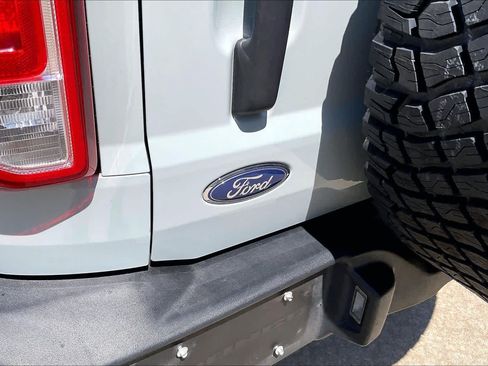 Used 2023 Ford Bronco 4-Door w/ Sasquatch Package AWD/4WD image 30