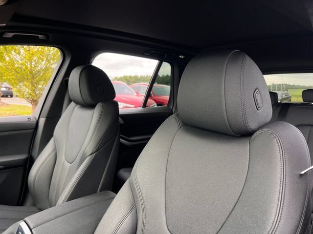 Used 2020 BMW X5 xDrive40i w/ Premium Package AWD/4WD image 13