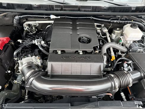 Used 2025 Nissan Frontier SL AWD/4WD image 18