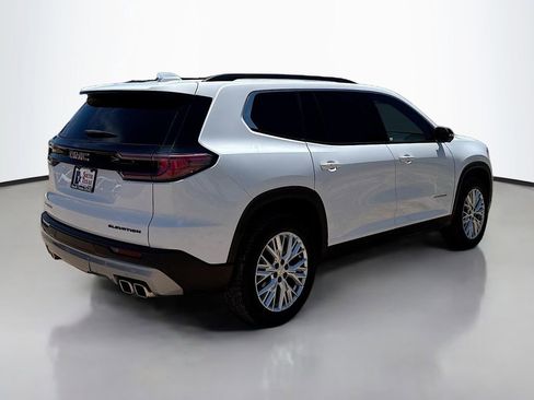 Used 2025 GMC Acadia Elevation w/ Elevation Premium Package FWD image 7