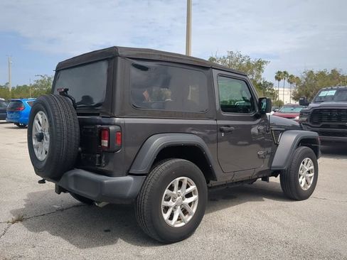 Certified 2023 Jeep Wrangler Sport AWD/4WD image 5