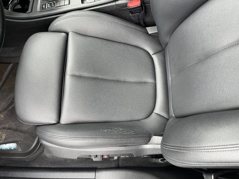 Used 2018 BMW X1 xDrive28i w/ Convenience Package image 16