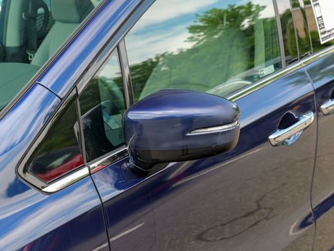 Used 2024 Honda Odyssey Elite image 10