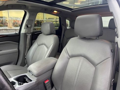 Used 2012 Cadillac SRX Performance image 9