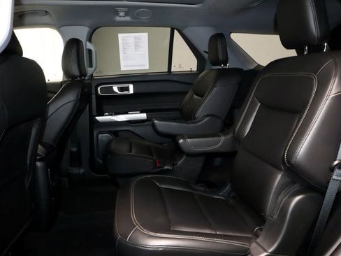 Certified 2023 Ford Explorer XLT w/ Equipment Group 202A AWD/4WD image 23