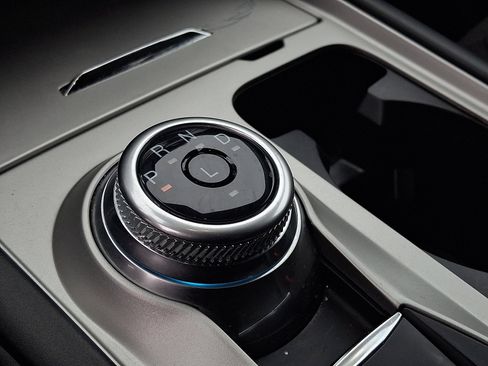 Certified 2022 Ford Explorer XLT image 14