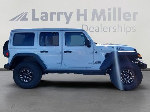 New 2026 Jeep Wrangler Willys AWD/4WD image 6