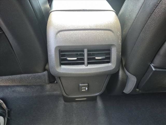 Used 2022 GMC Terrain SLT FWD image 18