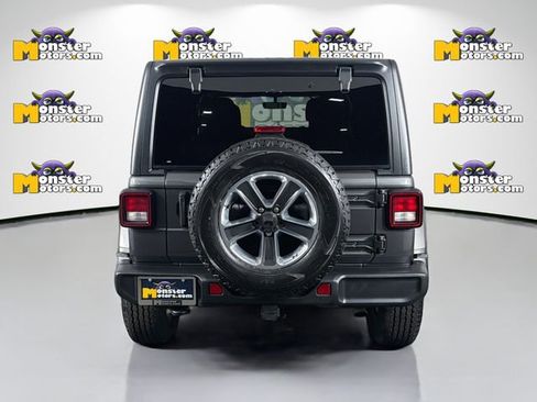 Used 2023 Jeep Wrangler Sahara w/ Cold Weather Group image 6