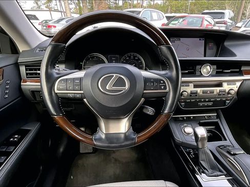 Used 2016 Lexus ES 350 image 5