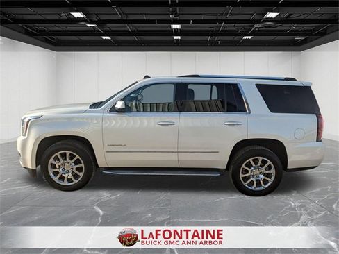 Used 2015 GMC Yukon Denali w/ Touring Package image 2