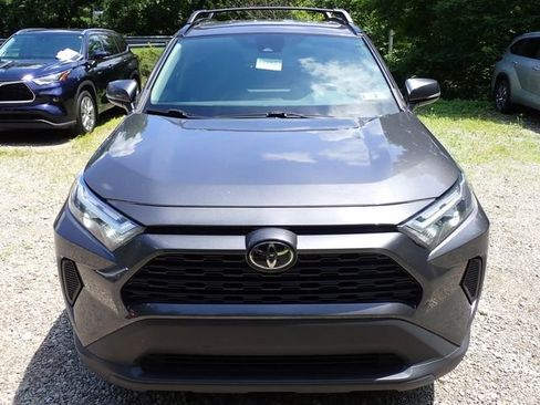 Certified 2022 Toyota RAV4 XLE AWD/4WD image 8