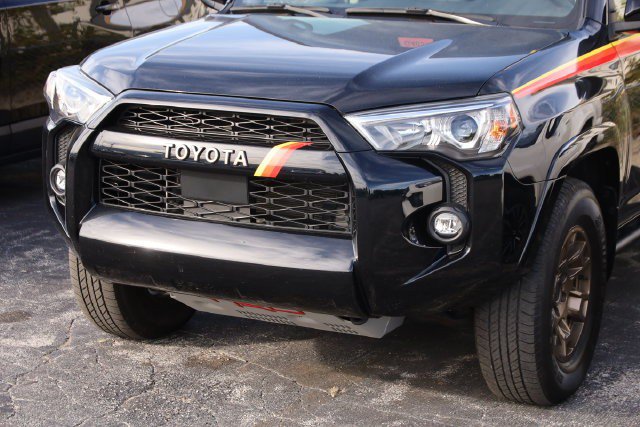 Used 2023 Toyota 4Runner 40th Anniversary SE AWD/4WD image 5