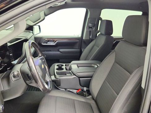 Used 2022 Chevrolet Silverado 1500 LT AWD/4WD image 17