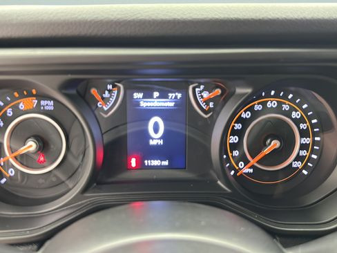 Used 2024 Jeep Wrangler Sport AWD/4WD image 14
