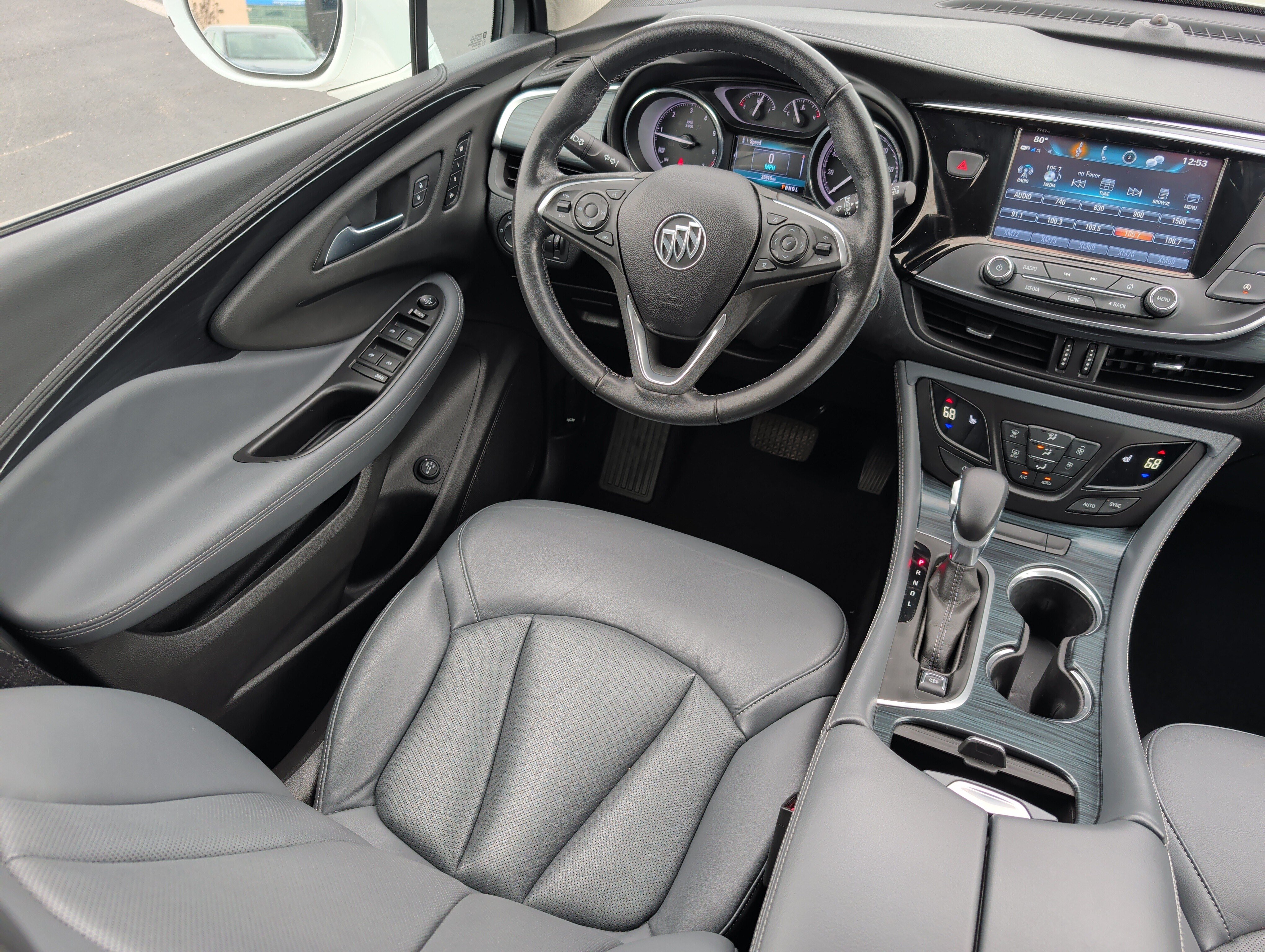 Used 2019 Buick Envision Essence FWD image 9