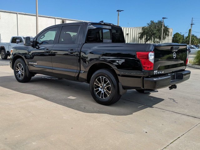 Used 2024 Nissan Titan SV w/ SV Convenience Package RWD image 7