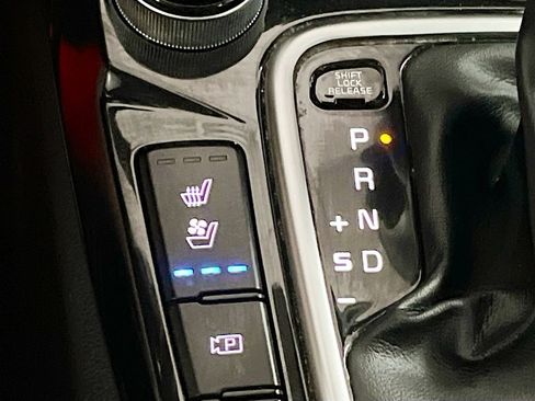 Used 2024 Kia Seltos SX w/ SX Sunroof Package AWD/4WD image 21