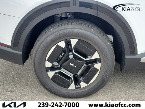 New 2027 Kia Telluride EX FWD image 9