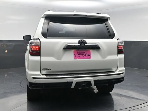 Used 2020 Toyota 4Runner Nightshade image 17