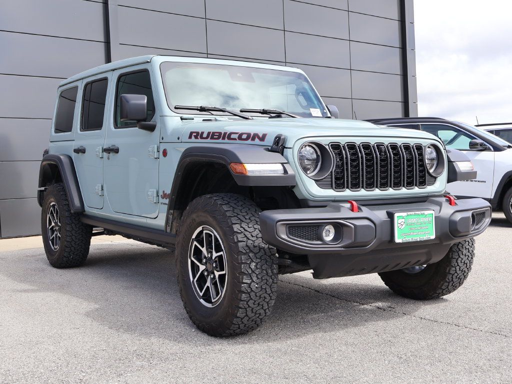 Used 2024 Jeep Wrangler Unlimited Rubicon w/ Technology Group AWD/4WD image 6