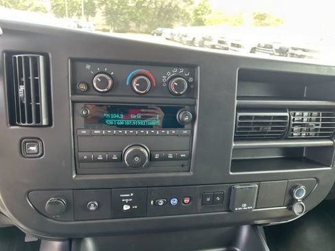 New 2025 Chevrolet Express 2500 RWD image 23