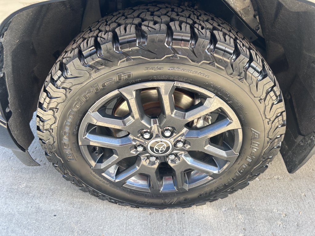 Certified 2023 Toyota Sequoia Platinum AWD/4WD image 16