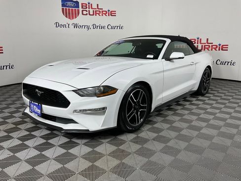 Used 2019 Ford Mustang Premium image 7