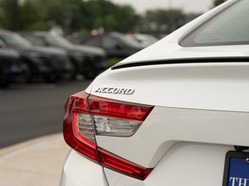 Used 2021 Honda Accord Sport Special Edition image 25