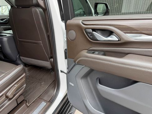 Used 2022 GMC Yukon Denali image 25