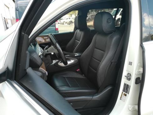 Used 2020 Mercedes-Benz GLS 450 4MATIC image 14